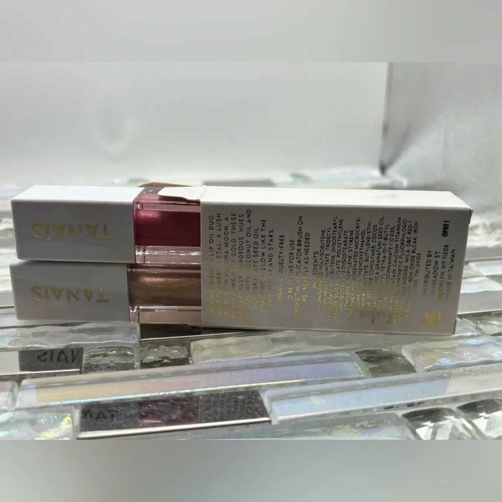 Lip Gloss
LIP OIL DUO
Sephora Tanais โSUNSET TO STARS
Brand New - Picture 4 of 10